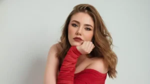 رحمة حسن تكشف أسباب الصلع المفاجئ وتأثير العيادة على مظهرها الجمالي